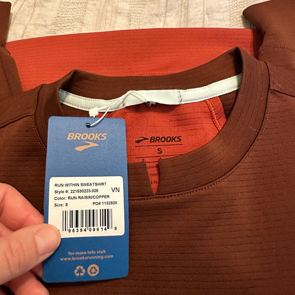 Brooks Run Within Sweatshirt Colorblock Copper
